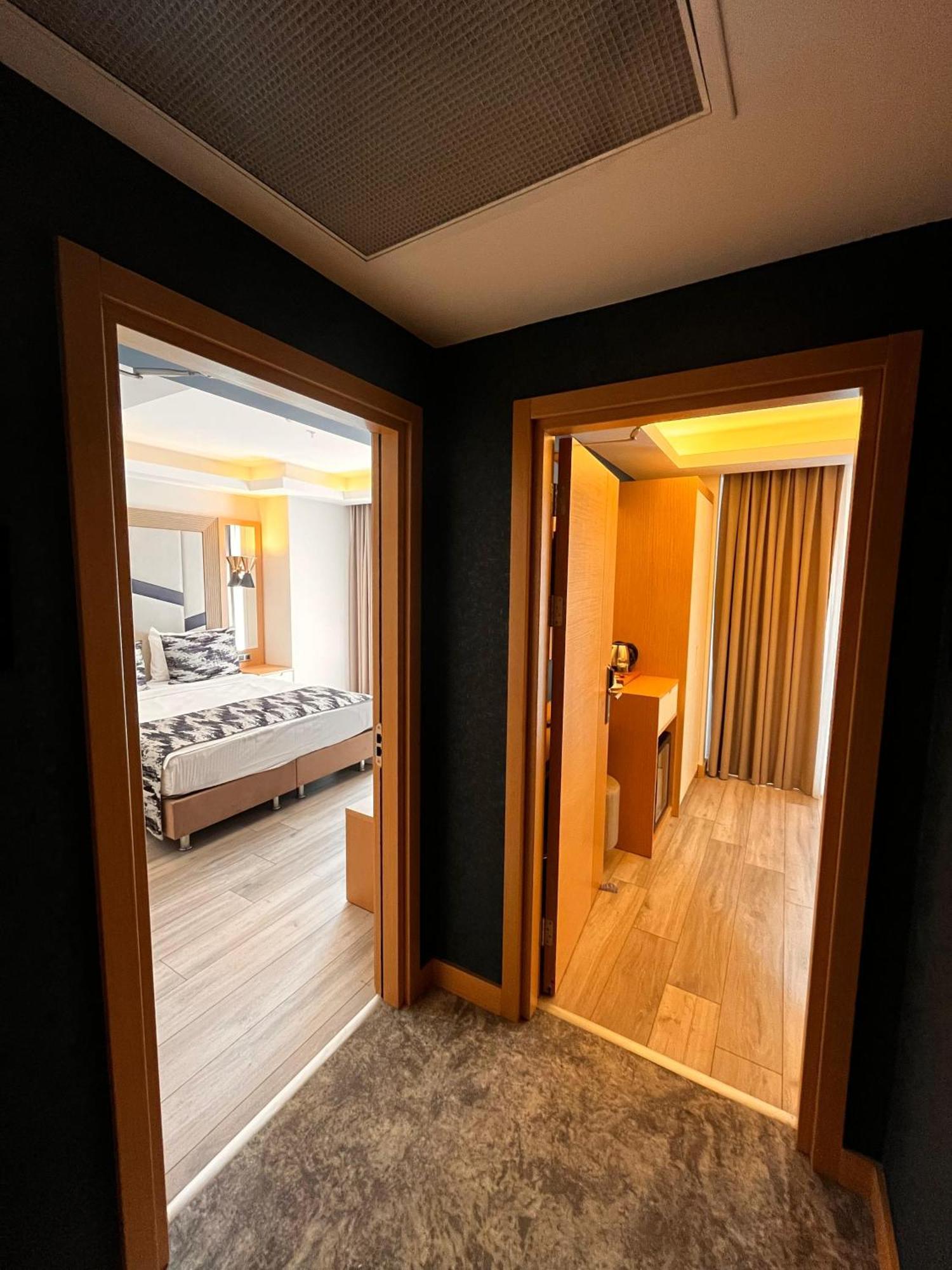 Downtown Sirkeci Hotel Istanbul Exterior photo