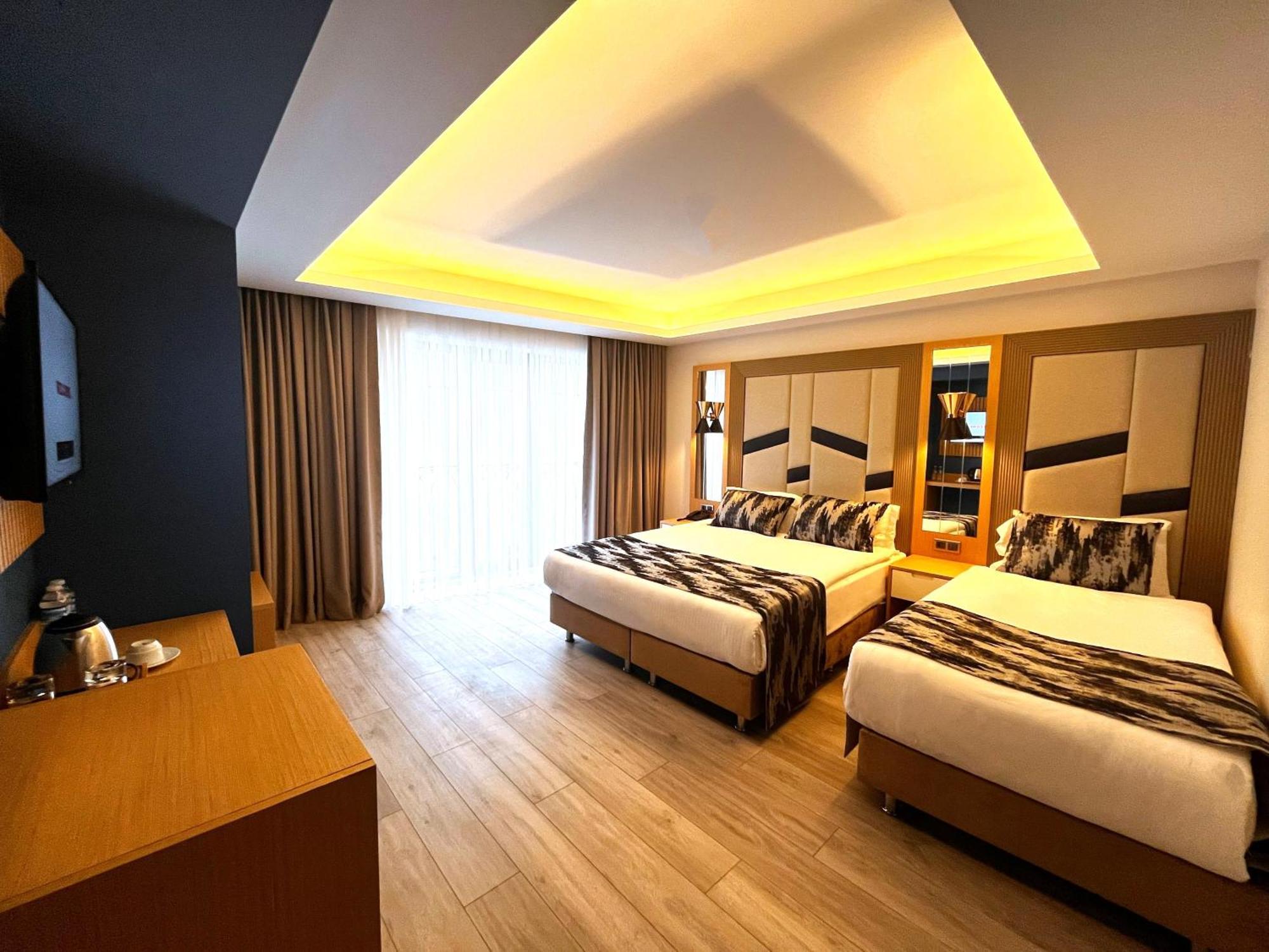 Downtown Sirkeci Hotel Istanbul Exterior photo