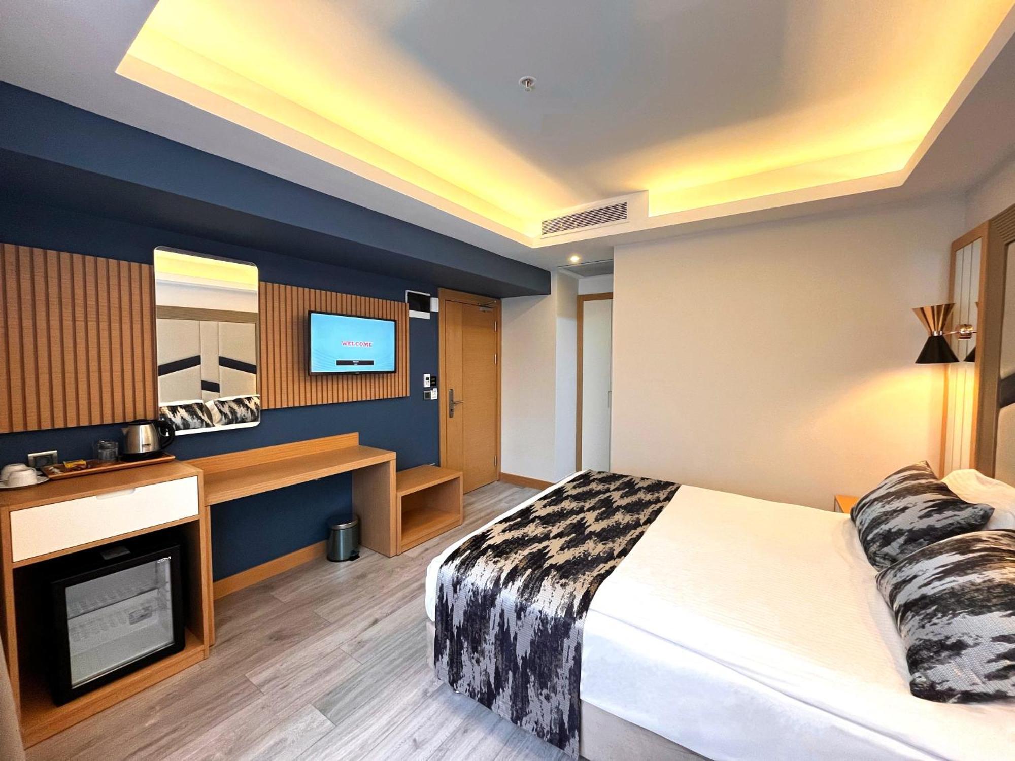 Downtown Sirkeci Hotel Istanbul Exterior photo