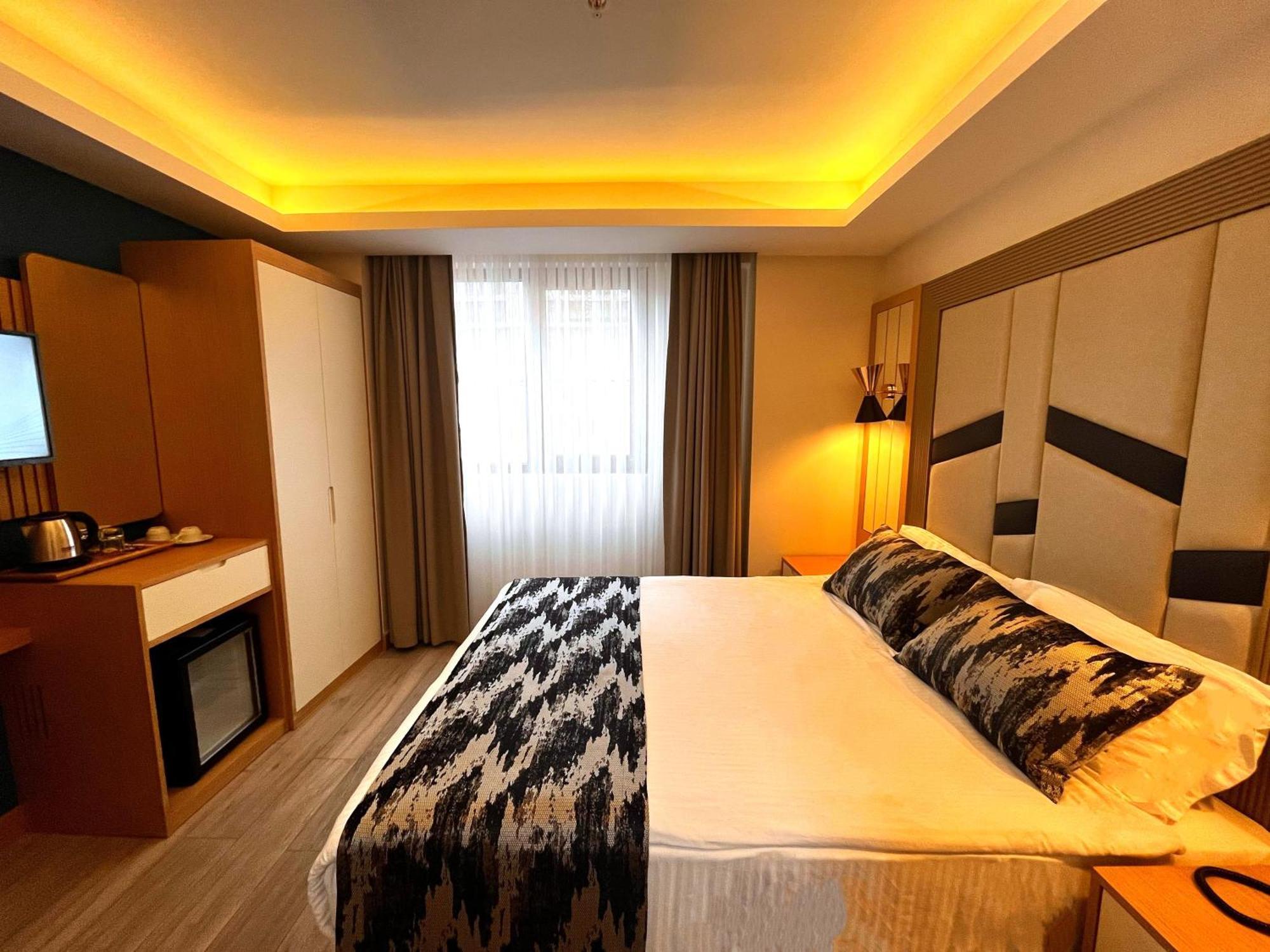 Downtown Sirkeci Hotel Istanbul Exterior photo